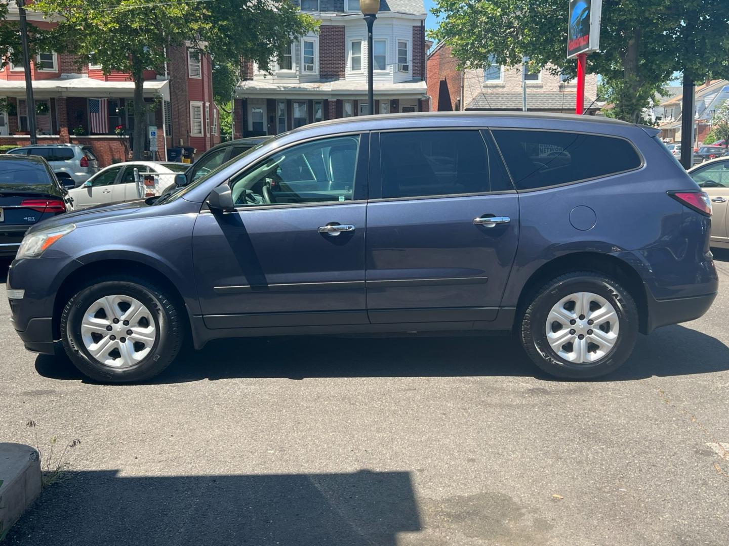 2013 Blue /gray Chevrolet Traverse (1GNKRFED4DJ) , located at 1018 Brunswick Ave, Trenton, NJ, 08638, (609) 989-0900, 40.240086, -74.748085 - Photo#13